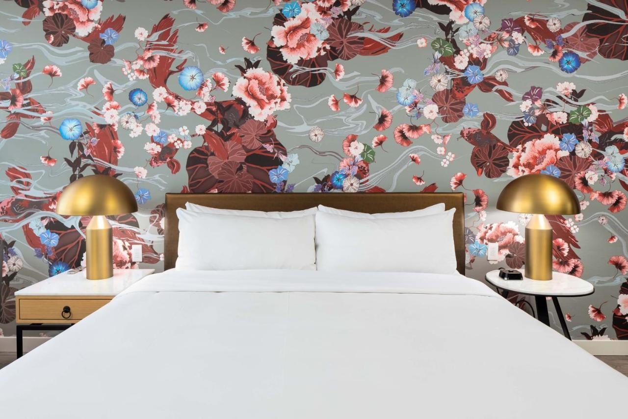 Versante Hotel 리치먼드 객실 사진 A bedroom at the hotel